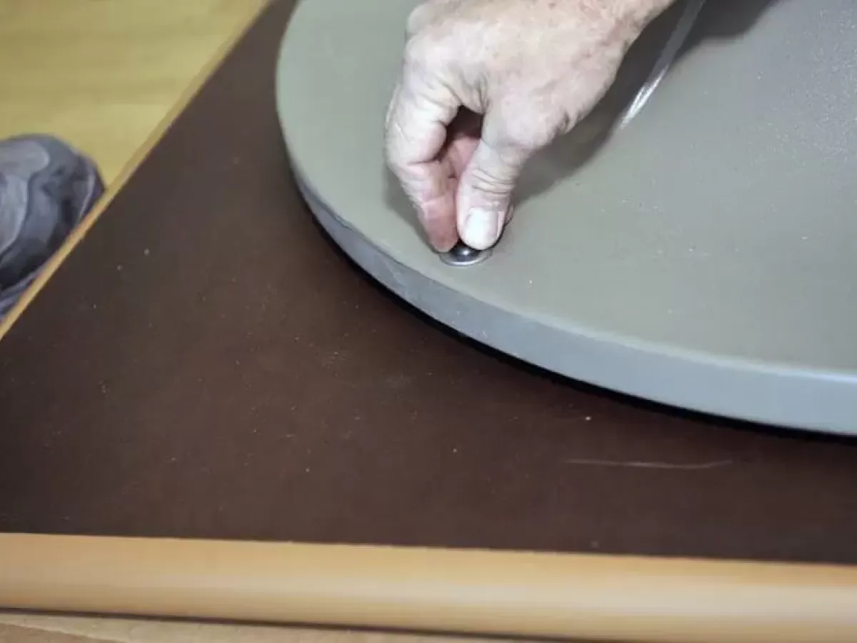 Forte Cafe Table Safety Features - SWS Group